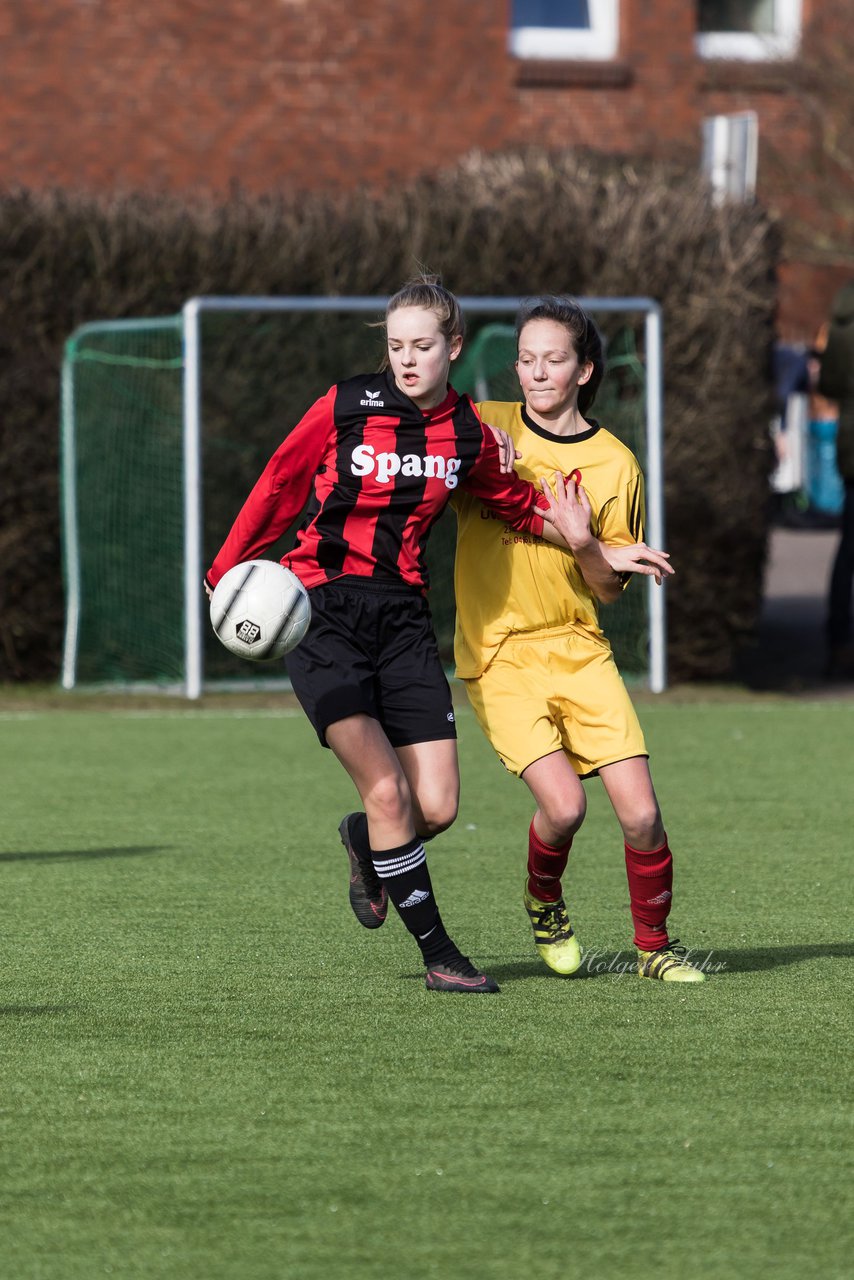 Bild 87 - B-Juniorinnen SG Weststeinburg/Bei - SV Fisia 03 : Ergebnis: 1:2